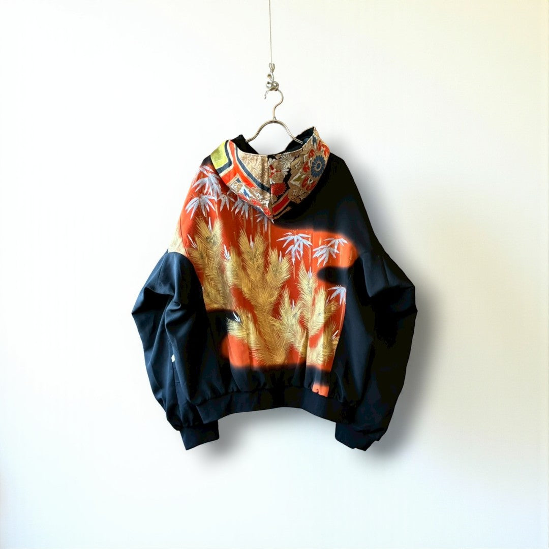 Kurotomesode & Obi Reconstructed Hoodie with Bamboo & Pine Pattern One-of-a-kind Unisex zivun