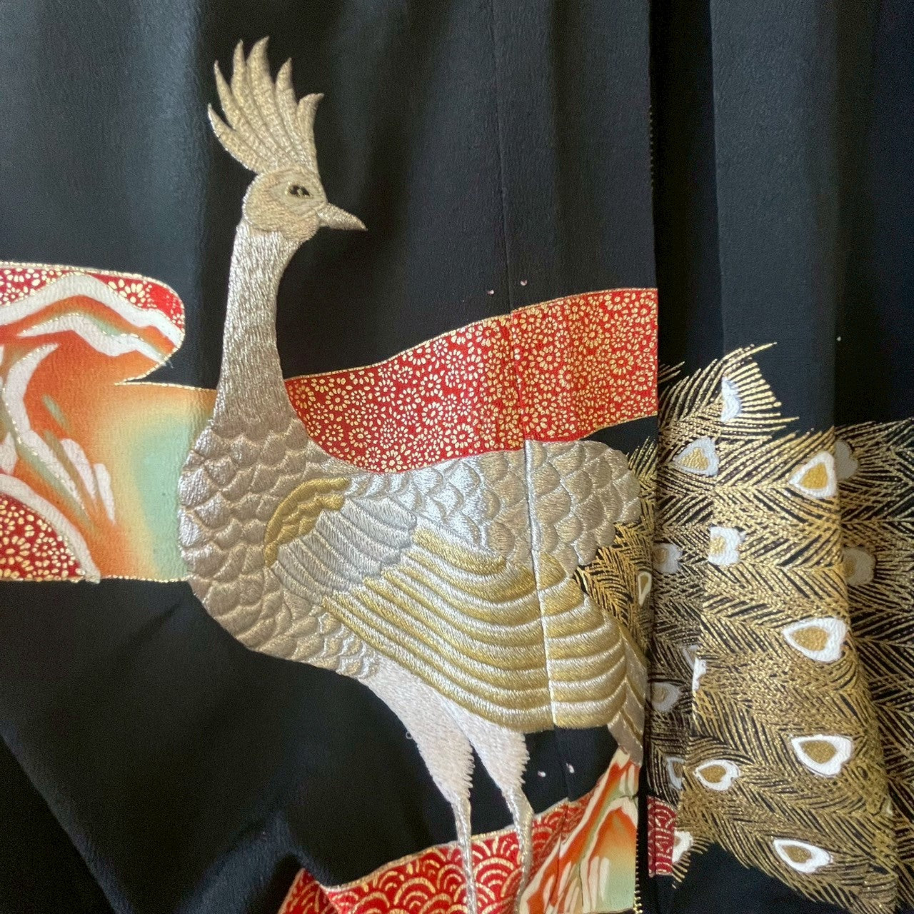 Kurotomesode Reconstructed Balloon Jacket Peacock Embroidery Draped Silhouette One-of-a-kind Unisex zivun