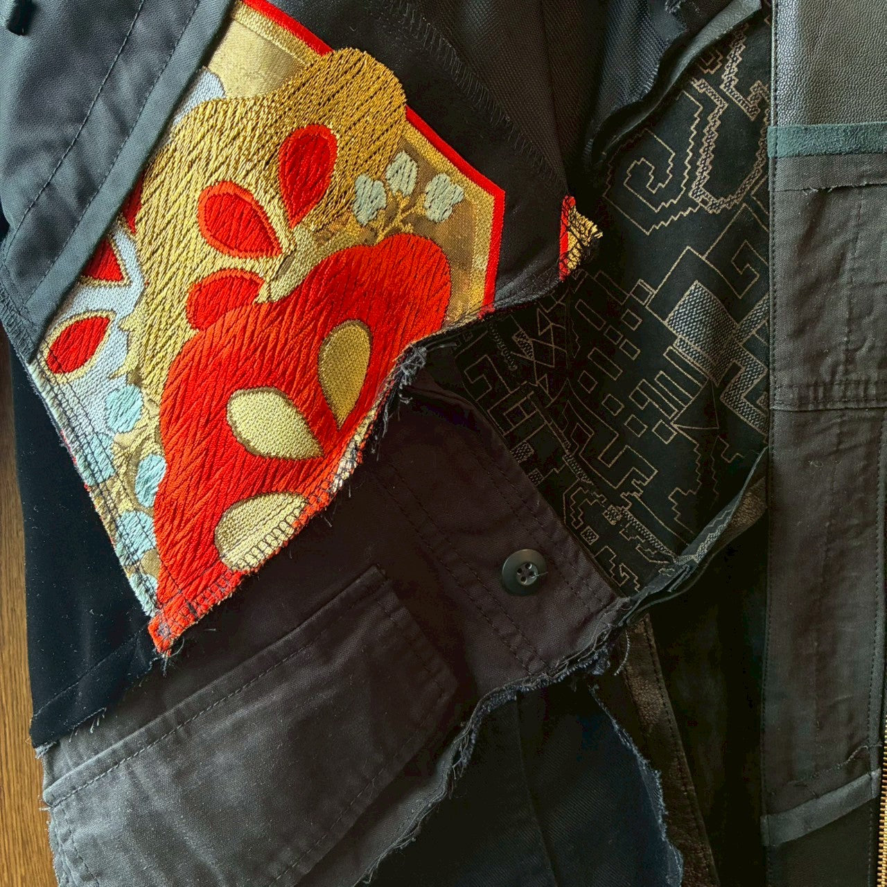 Kurotomesode × Mixed Materials Reconstructed Long Coat Leather Denim & Obi Patchwork One-of-a-kind Unisex zivun