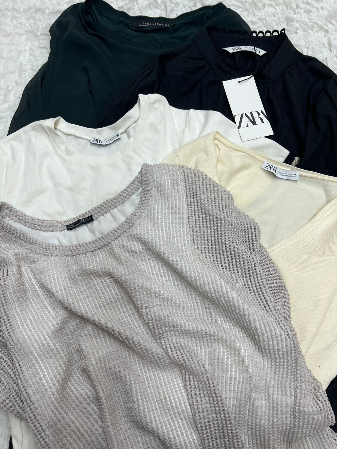 ZARA Women's Assorted 10-Piece Set of Tops and Bottoms (Suitable for Used Clothing Wholesalers)