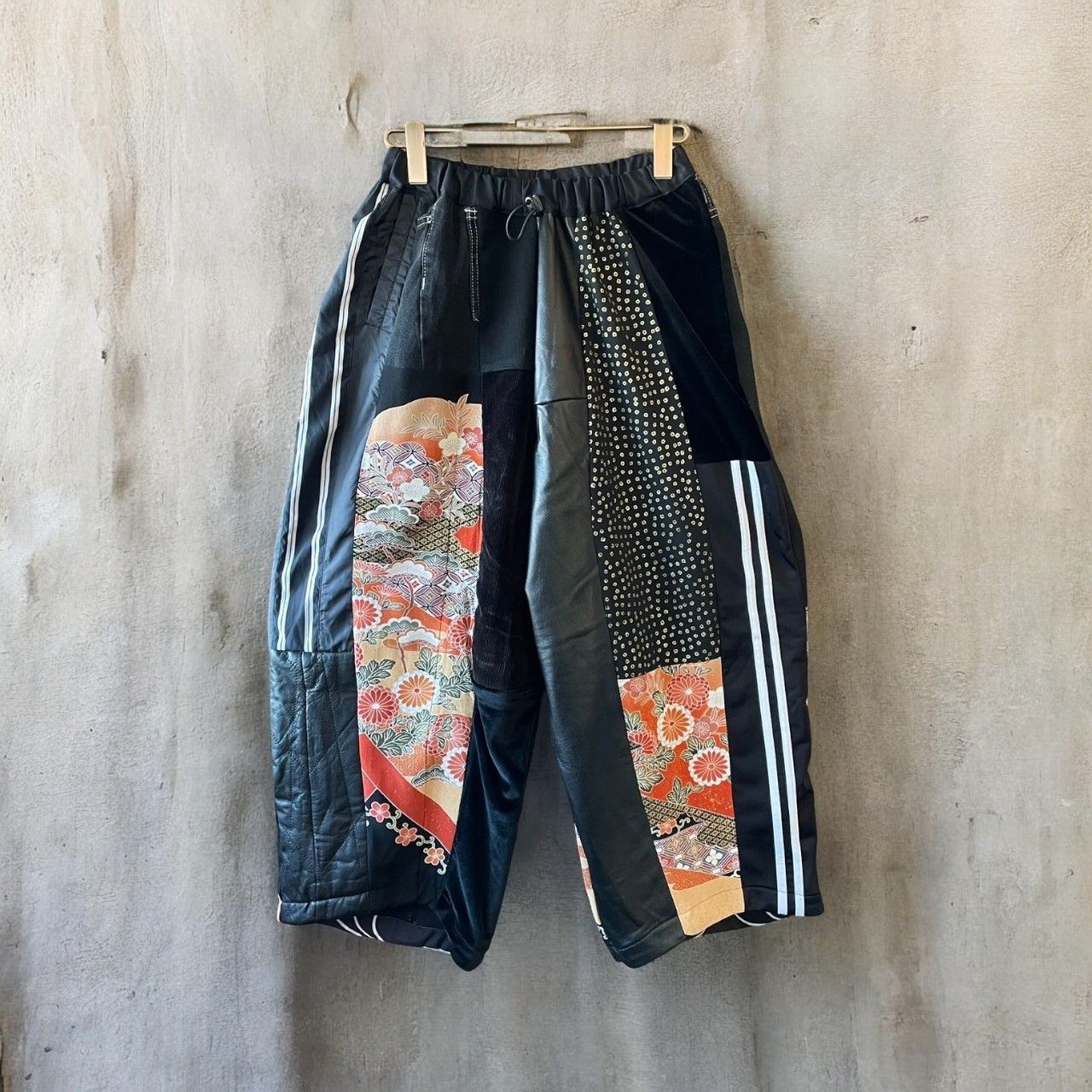 kimono rebuild pants Ariake Garden Recollect store Kimono pants Easy pants Reconstruction Remake Black Tomesode kp0003