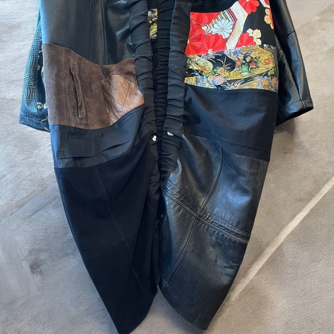 コート ユニセックス メンズ レディース リメイク 着物 帯 黒 ブラック 再構築kimono gown coat recollect有明ガーデン店