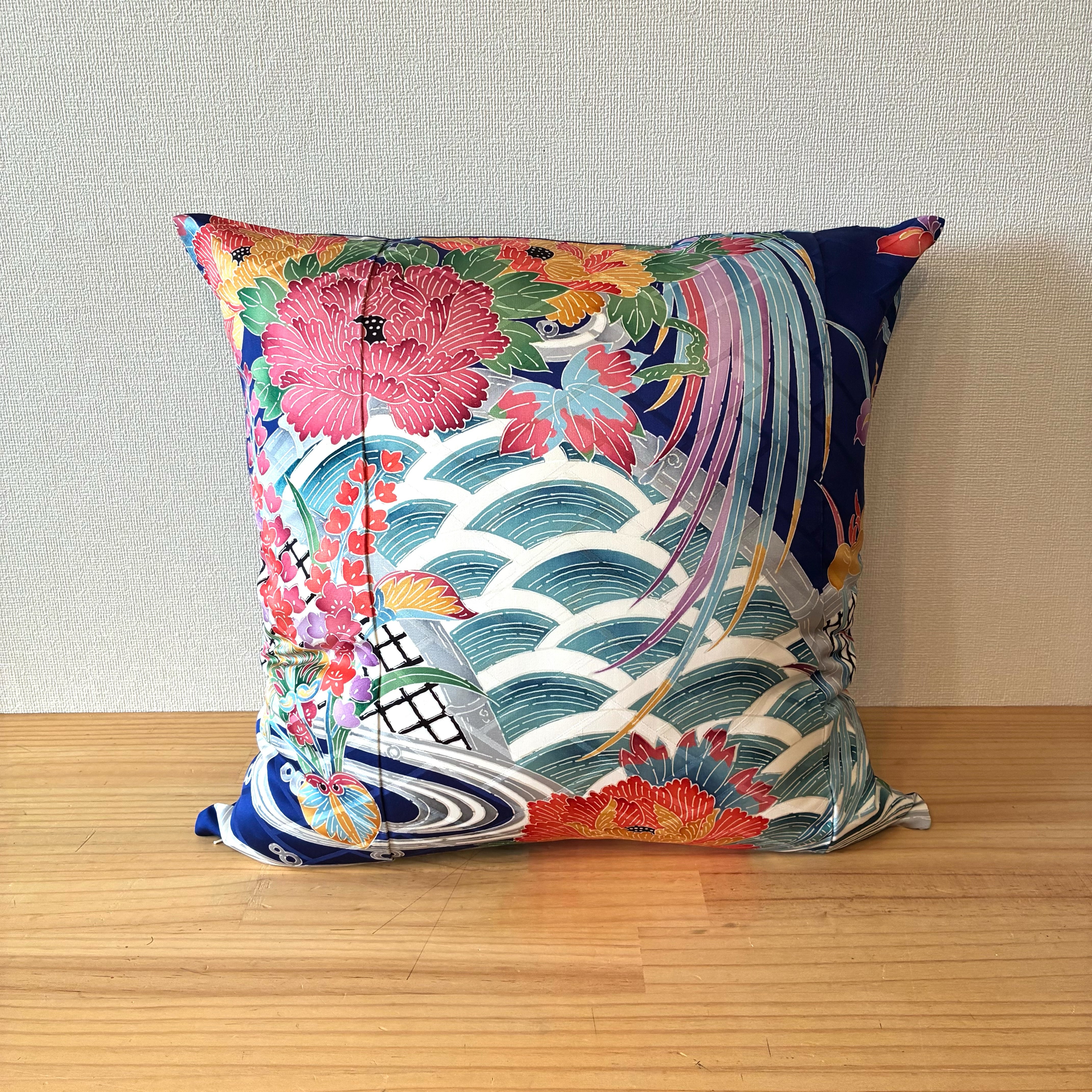 zivun Kimono Cushion Cover Furisode Floral One-of-a-Kind – OLD FLIP
