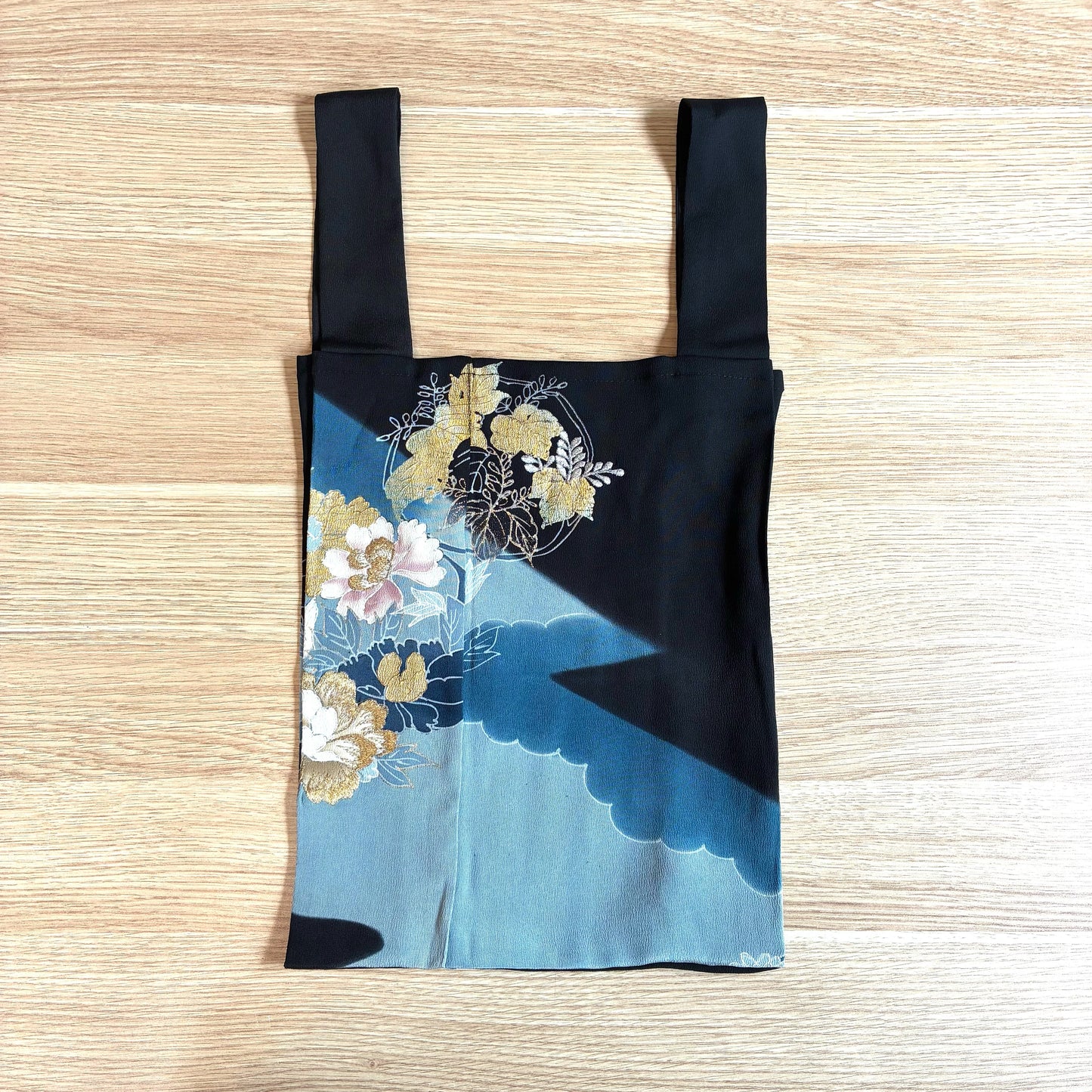 zivun Repurposed Black Tomesode Eco Bag | Blue Gradation Gold Floral Print Modern Japanese One-of-a-kind Sub-bag 32x26cm [OLD FLIP]