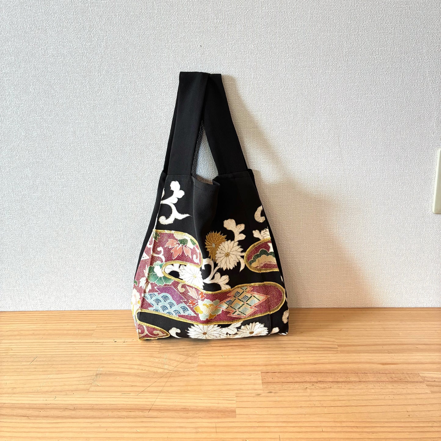 zivun Black Tomesode Reconstructed Eco-Bag | Imperial Carriage Pattern, Chrysanthemum, Gold Embellishment, Japanese Modern, One-of-a-Kind, Sub-Bag 32x26cm [OLD FLIP]