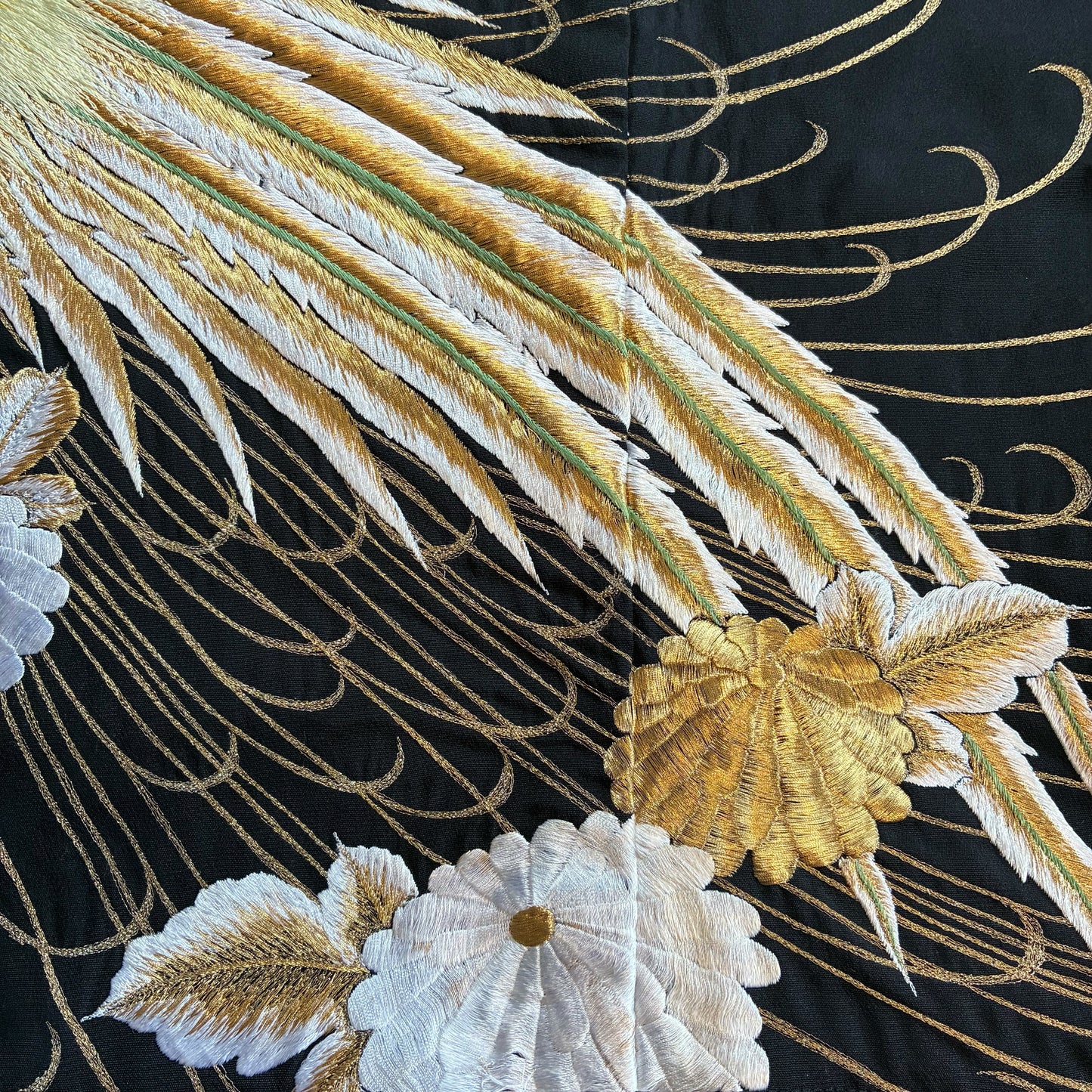 zivun Remade Kurotomesode Cushion Cover | Phoenix Embroidery Japanese Pattern Luxury Interior One-of-a-Kind 50x50cm【OLD FLIP】