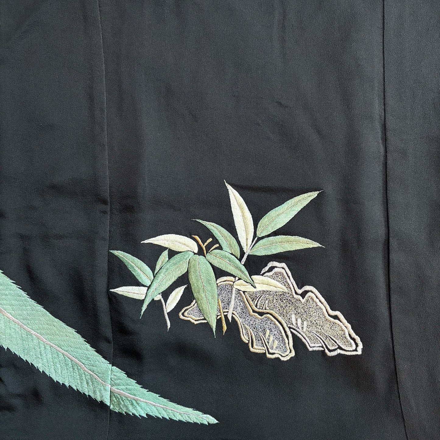 zivun Remade Black Tomesode Cushion Cover｜Gold Embroidery, Pine and Heavenly Bamboo Pattern, Japanese Modern, One-of-a-Kind, 50x50cm【OLD FLIP】