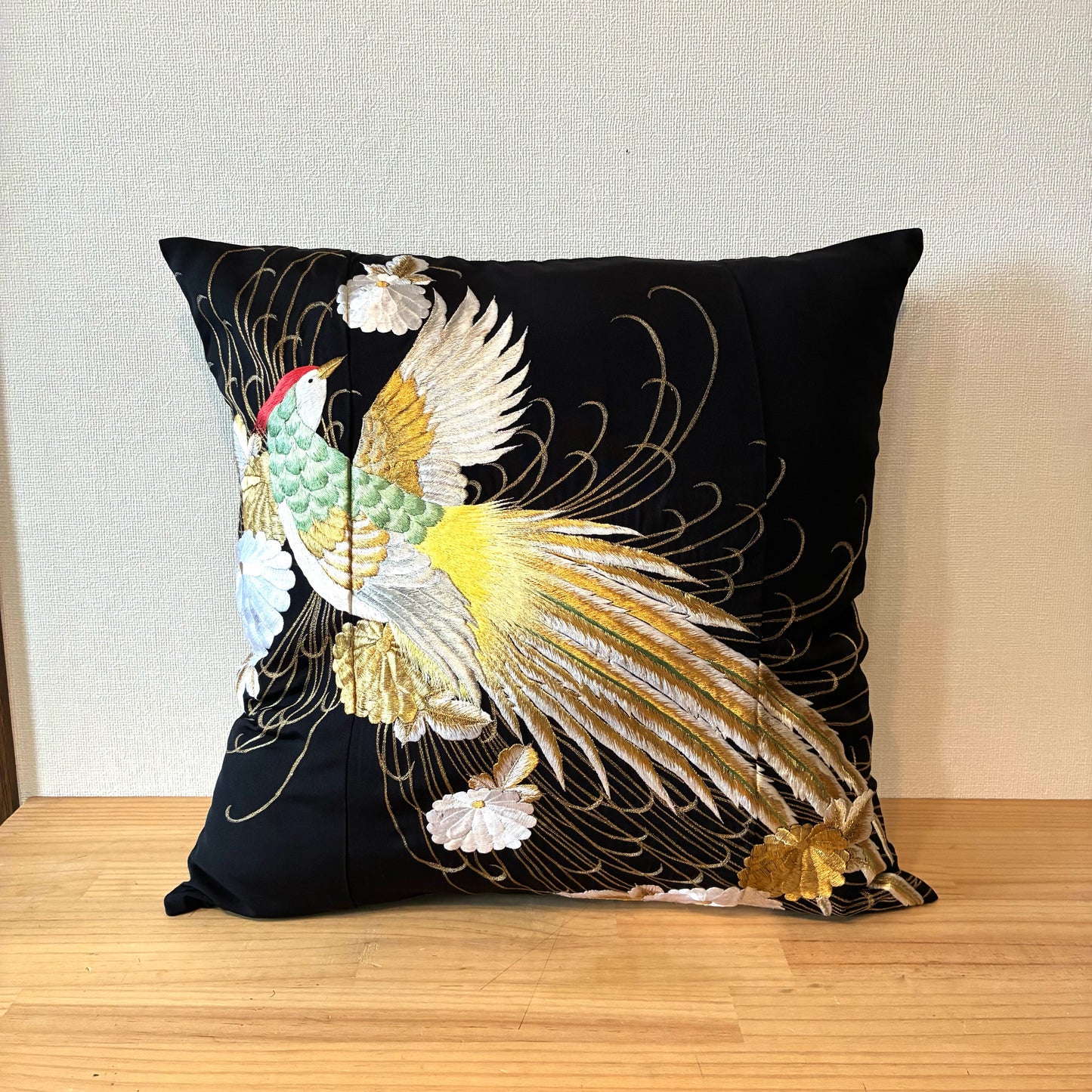 zivun Remade Kurotomesode Cushion Cover | Phoenix Embroidery Japanese Pattern Luxury Interior One-of-a-Kind 50x50cm【OLD FLIP】