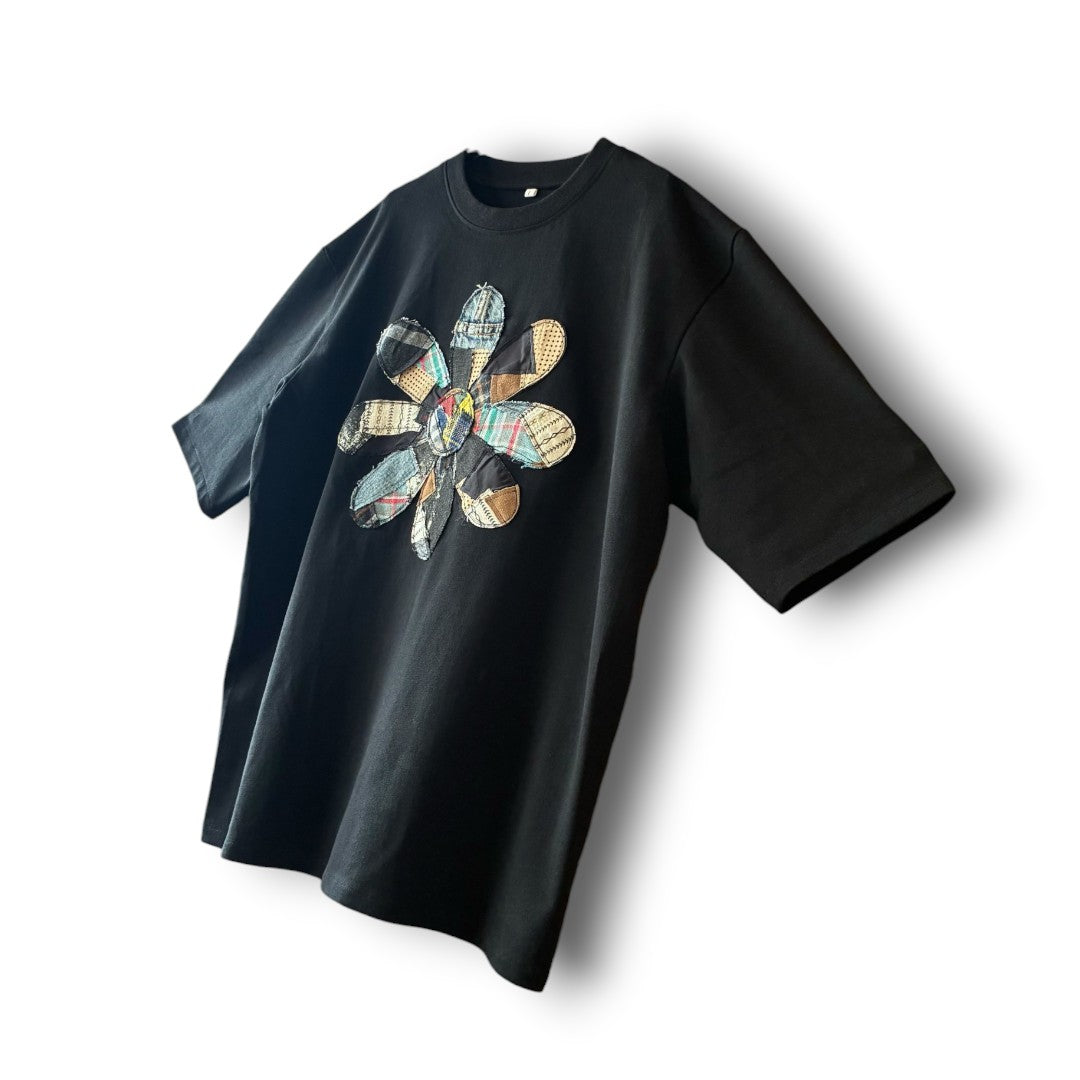 zivun Reconstructed Flower Patchwork T-Shirt | One-of-a-Kind Black Size 0 | OLD FLIP