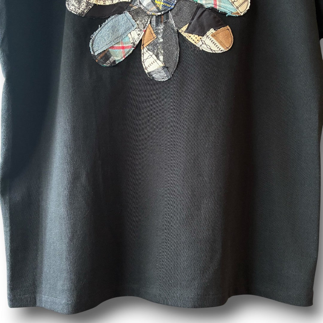 zivun Reconstructed Flower Patchwork T-Shirt | One-of-a-Kind Black Size 0 | OLD FLIP