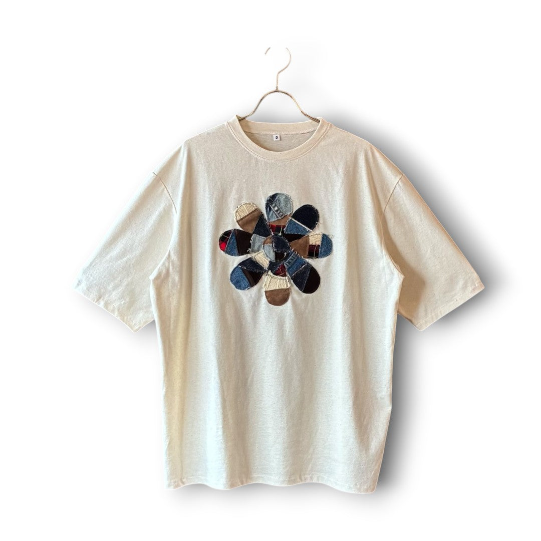 zivun Reconstructed Flower Patchwork T-Shirt | One-of-a-Kind Off White Size 0 | OLD FLIP