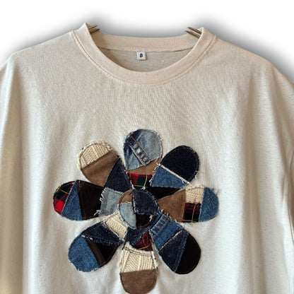 zivun Reconstructed Flower Patchwork T-Shirt | One-of-a-Kind Off White Size 0 | OLD FLIP