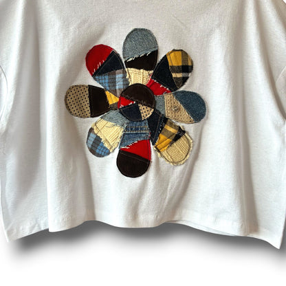 zivun Reconstructed Flower Patchwork Cropped T-Shirt | One-of-a-Kind White Tee | OLD FLIP