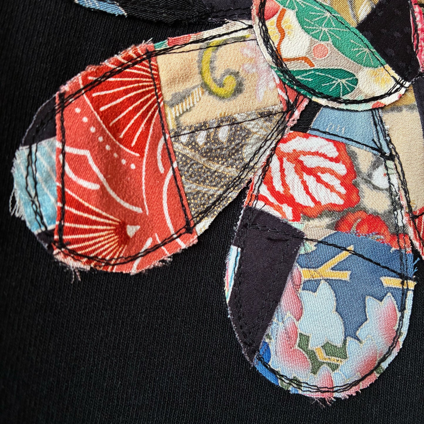 zivun Rebuild Kimono Flower T-Shirt | One-of-a-Kind Japanese Patchwork Tee Black | OLD FLIP
