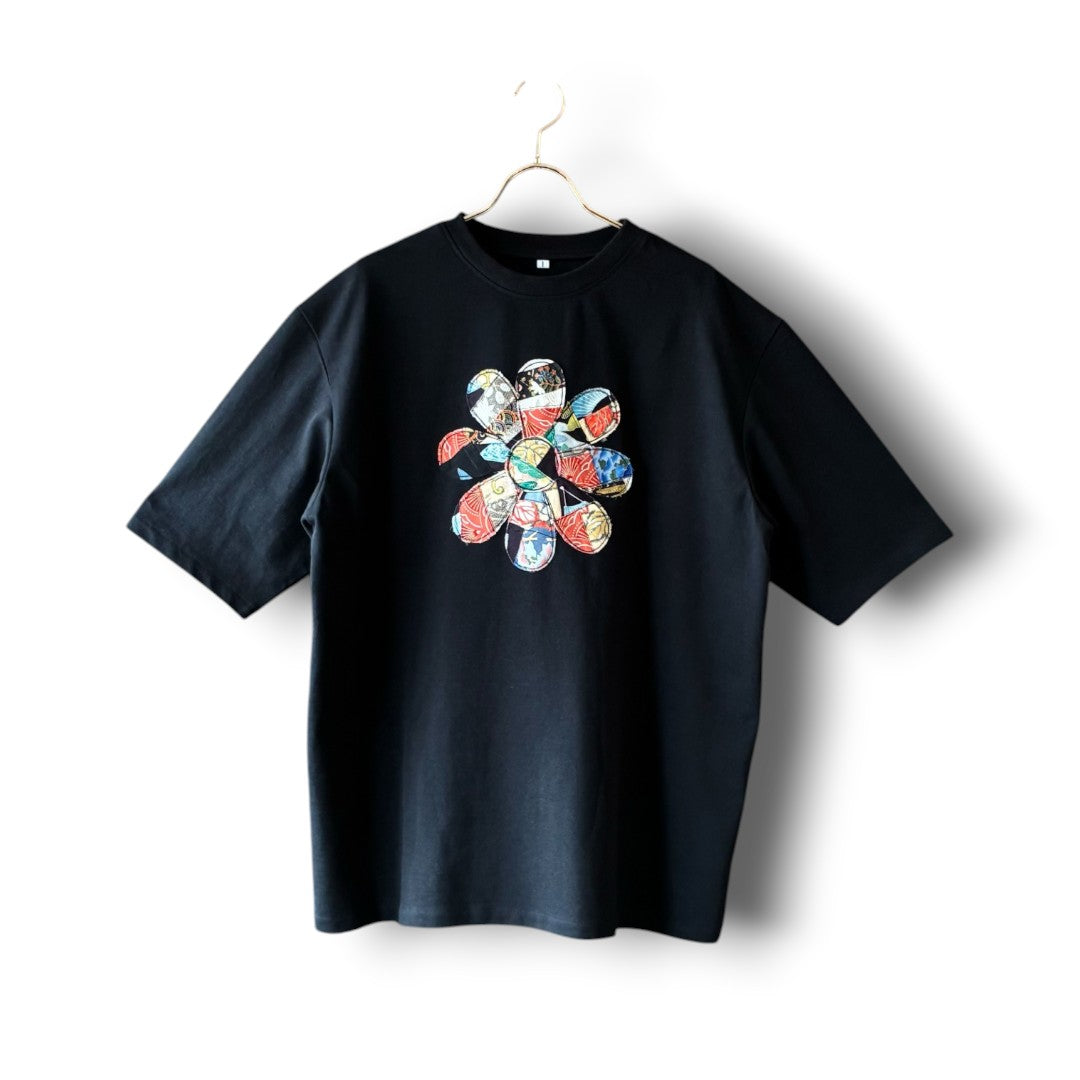zivun Rebuild Kimono Flower T-Shirt | One-of-a-Kind Japanese Patchwork Tee Black | OLD FLIP