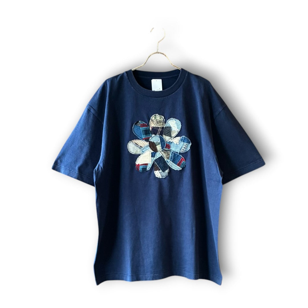 zivun Reconstructed Flower Patchwork Fade T-Shirt | One-of-a-Kind Navy Tee | OLD FLIP