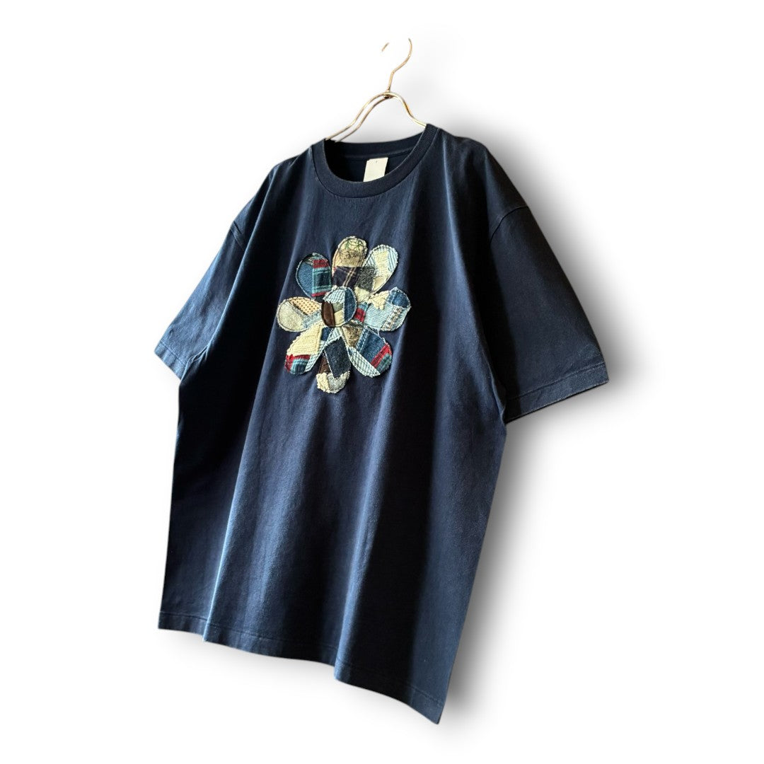 zivun Reconstructed Flower Patchwork Fade T-Shirt | One-of-a-Kind Navy Tee | OLD FLIP