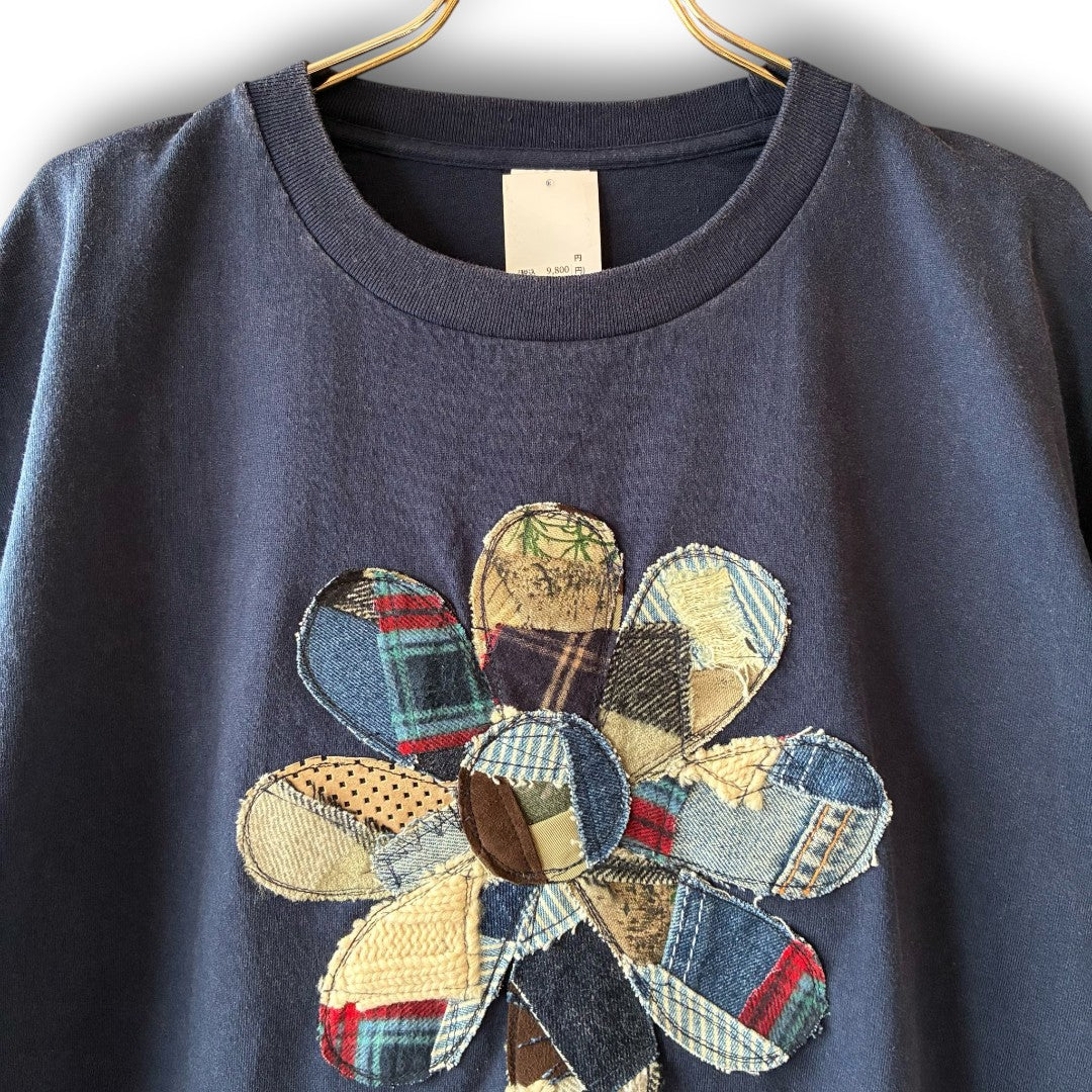 zivun Reconstructed Flower Patchwork Fade T-Shirt | One-of-a-Kind Navy Tee | OLD FLIP