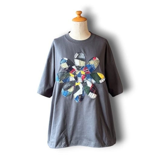 zivun Reconstructed Flower Patchwork T-Shirt | One-of-a-Kind Drawcord Tee Gray | OLD FLIP