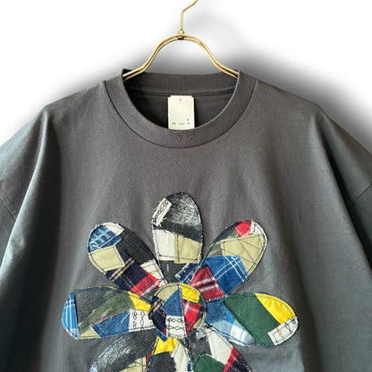 zivun Reconstructed Flower Patchwork T-Shirt | One-of-a-Kind Drawcord Tee Gray | OLD FLIP