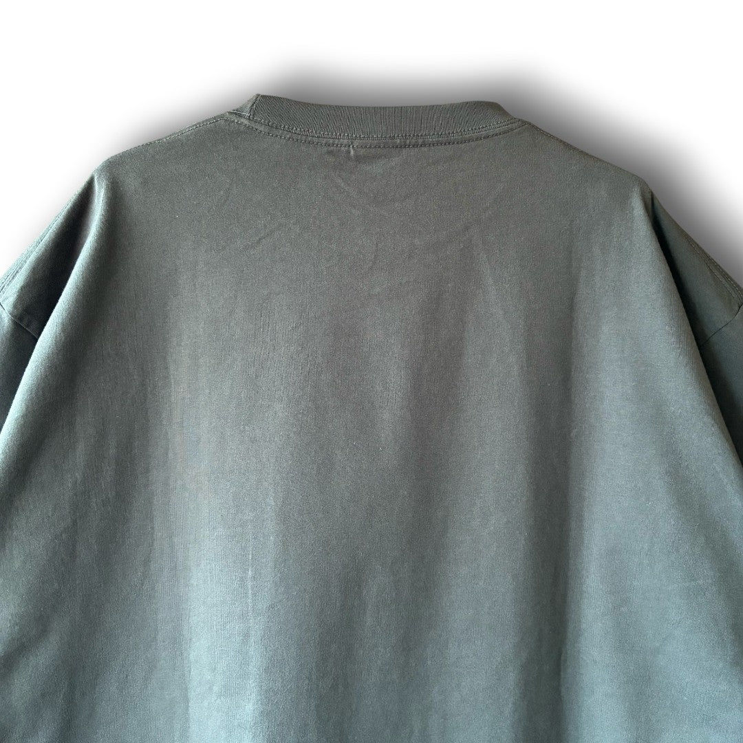 zivun Reconstructed Flower Art T-Shirt | One-of-a-Kind Upcycled Drawcord Tee Gray | OLD FLIP