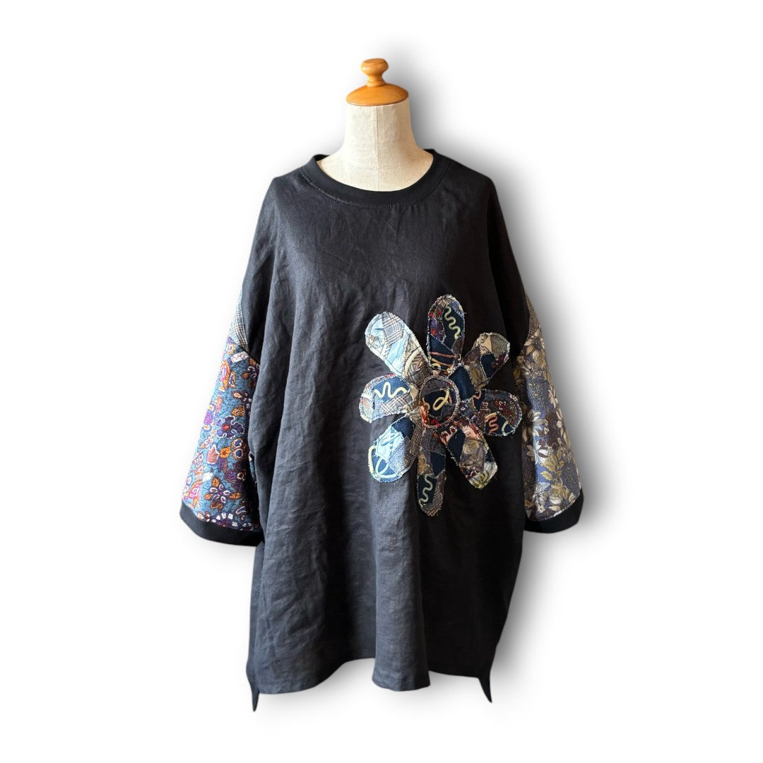 zivun Linen Patch Flower Pullover | Reconstructed Floral Appliqué Oversized One-of-a-Kind | OLD FLIP