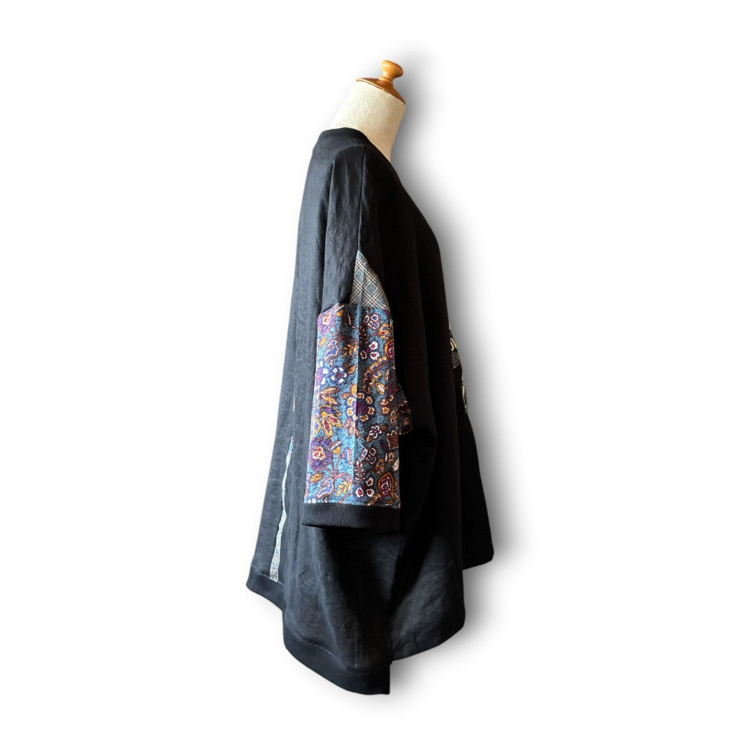 zivun Linen Patch Flower Pullover | Reconstructed Floral Appliqué Oversized One-of-a-Kind | OLD FLIP