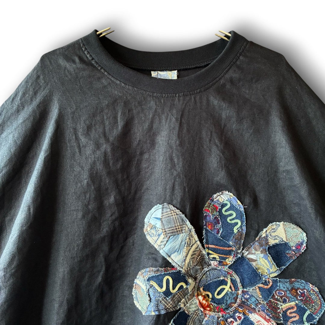 zivun Linen Patch Flower Pullover | Reconstructed Floral Appliqué Oversized One-of-a-Kind | OLD FLIP