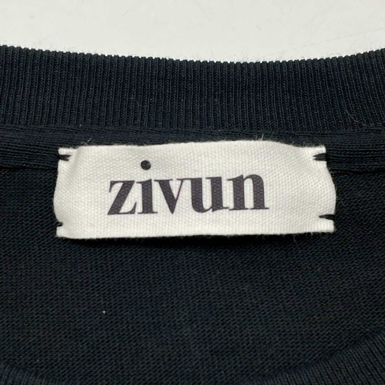 zivun Black Reconstructed T-Shirt | Upcycled Vintage Fabric & Mixed Material Design | One-of-a-Kind Unisex