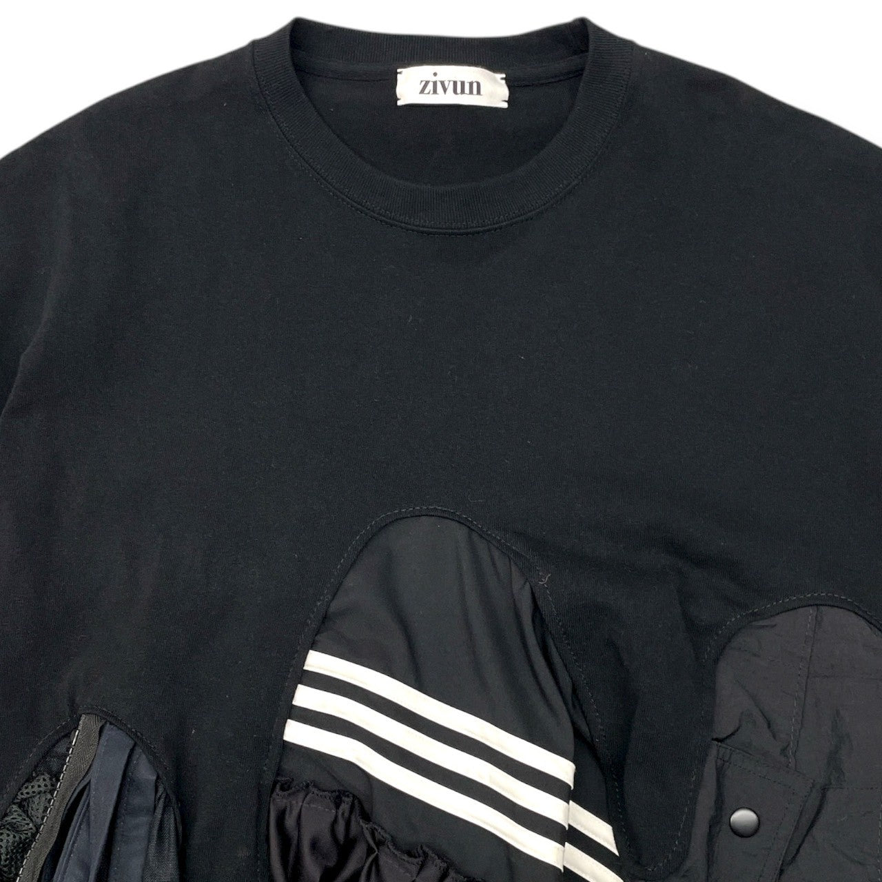 zivun Black Reconstructed T-Shirt | Upcycled Vintage Fabric & Mixed Material Design | One-of-a-Kind Unisex