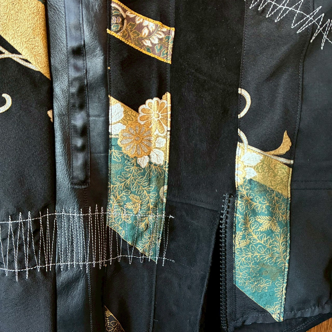 zivun Kurotomesode × Vintage Reconstructed Shirt | Wide Silhouette | Unisex | One-of-a-Kind | OLD FLIP