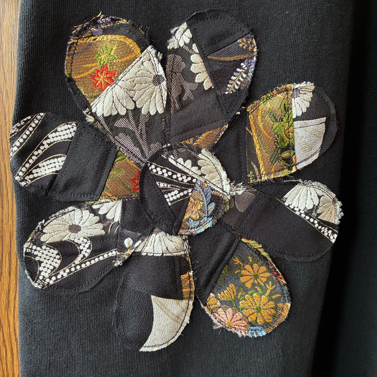 One-of-a-Kind Kurotomesode Patchwork Flower T-Shirt Dress | Japanese Kimono Remake Dress | zivun